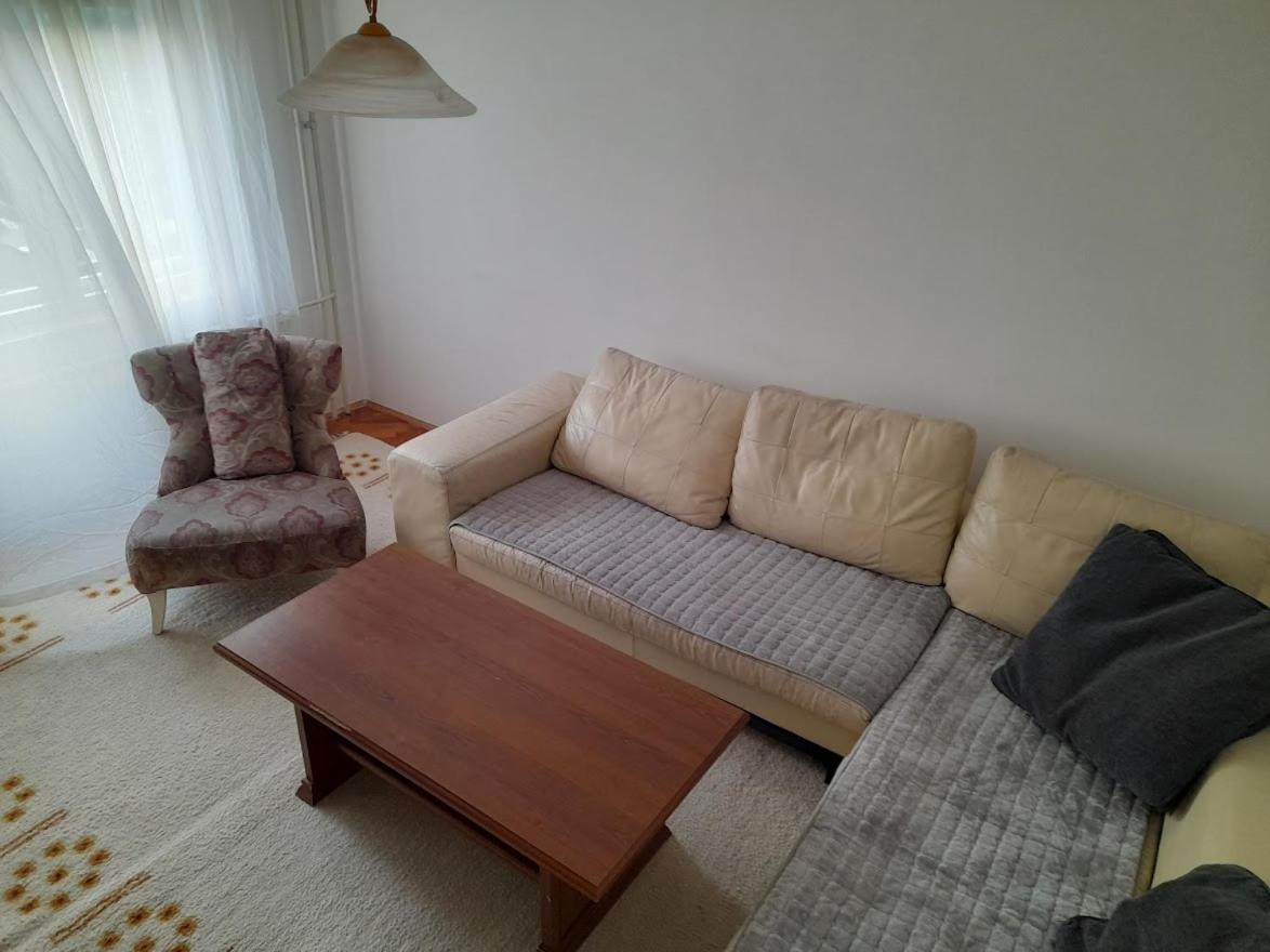 Apartman Bulevar Stupine توزلا المظهر الخارجي الصورة